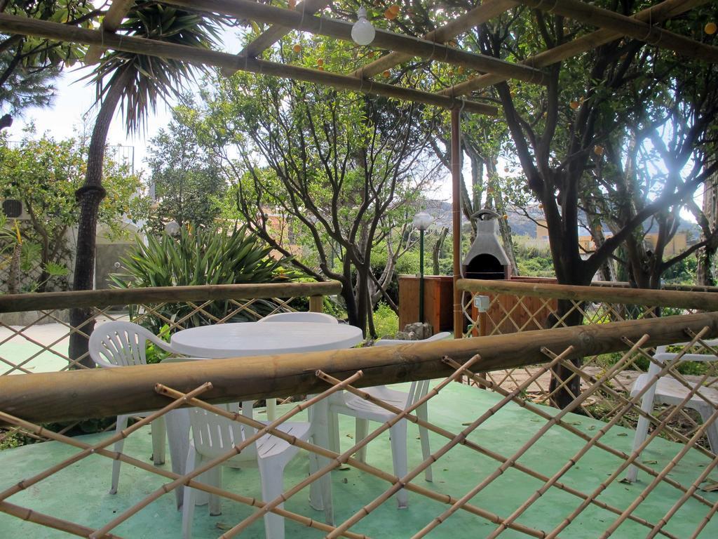Forio di Ischia Aparthotel Villa Marinu מראה חיצוני תמונה