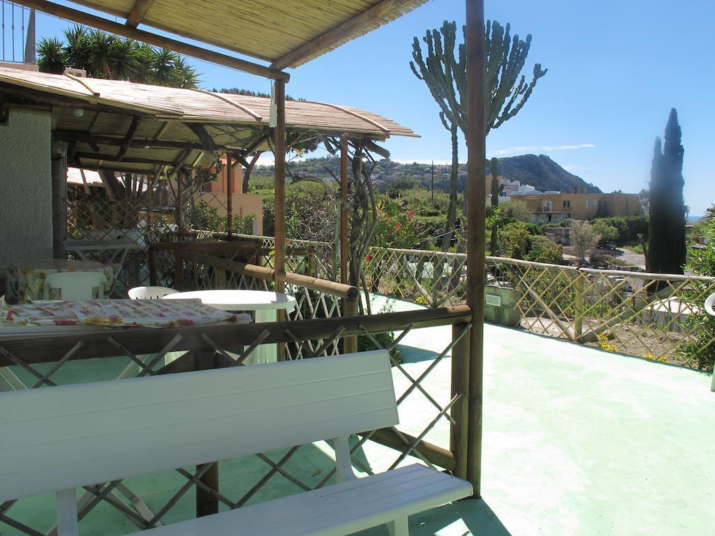 Forio di Ischia Aparthotel Villa Marinu מראה חיצוני תמונה